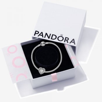 Layered Heart Silver Bracelet & Charm Gift Set B801419