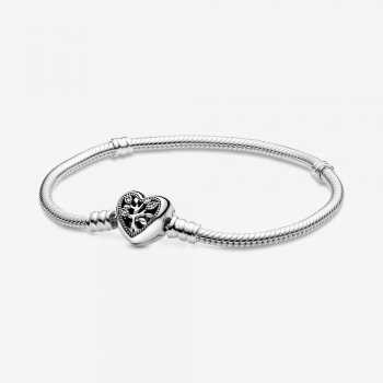 Pandora Moments Family Tree Heart Clasp Snake Chain Bracelet 598827C01
